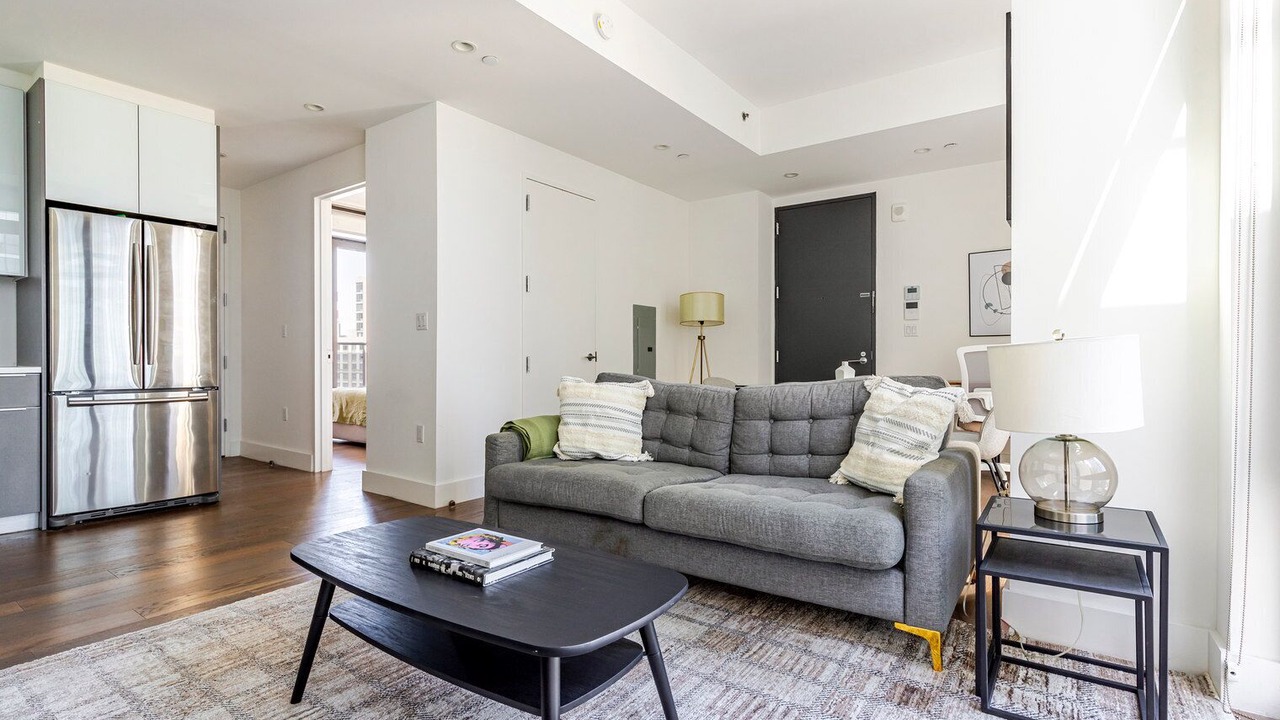 Photo of Livingroom in Hunters Point