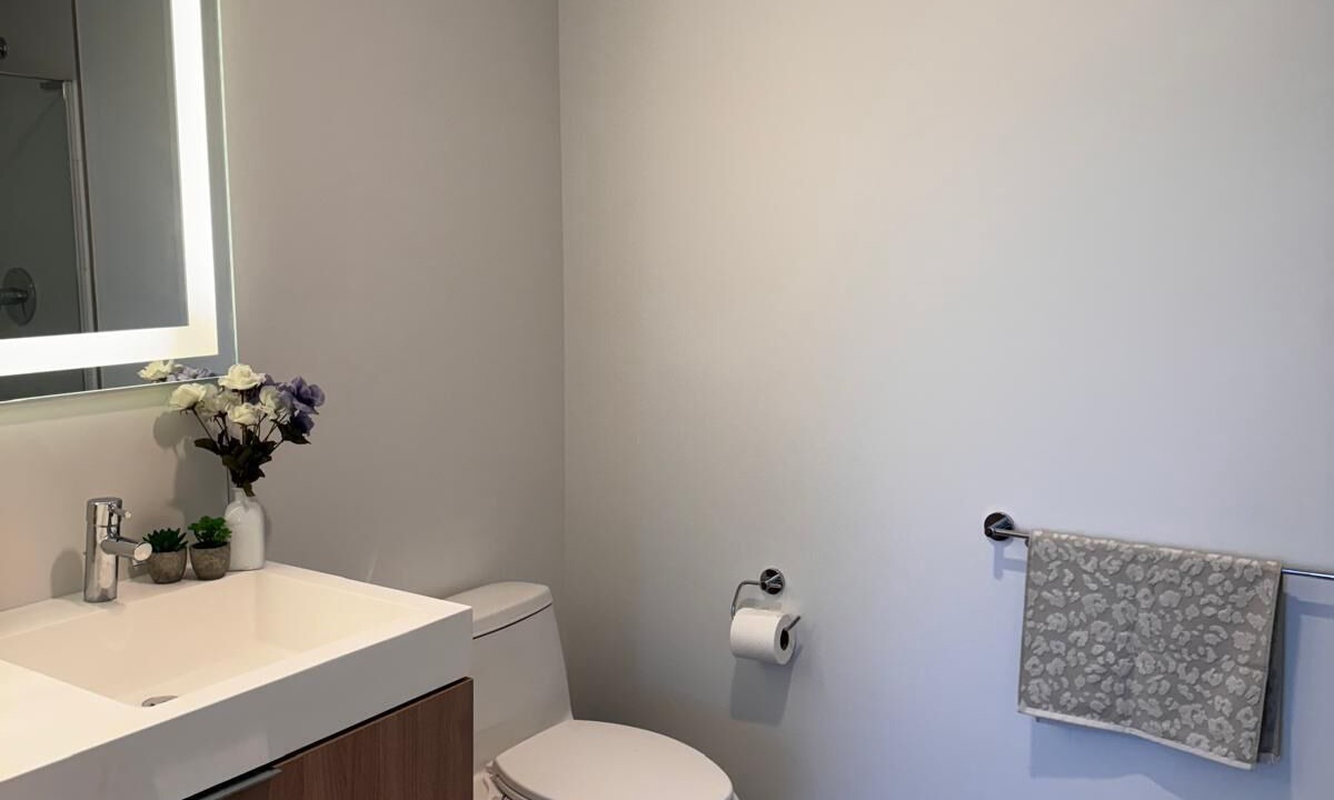 Photo of Bathroom in Seaport District