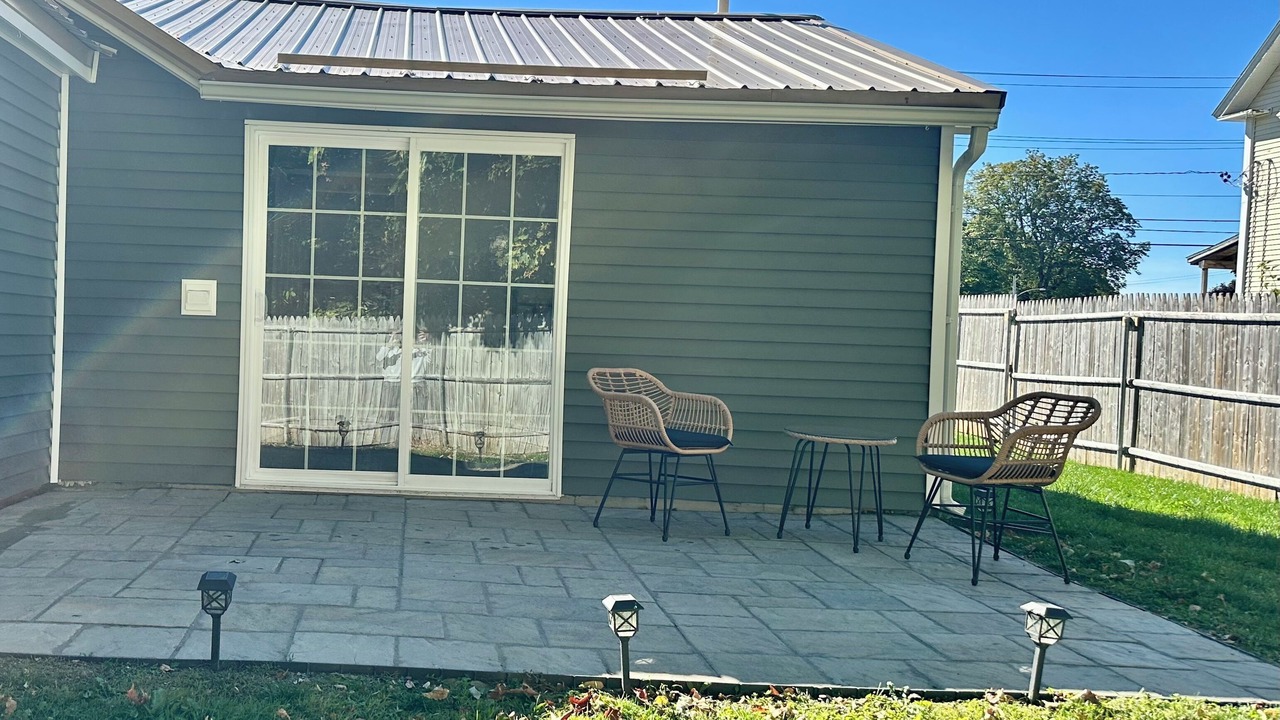 Photo of Patio Balcony in Pittsfield