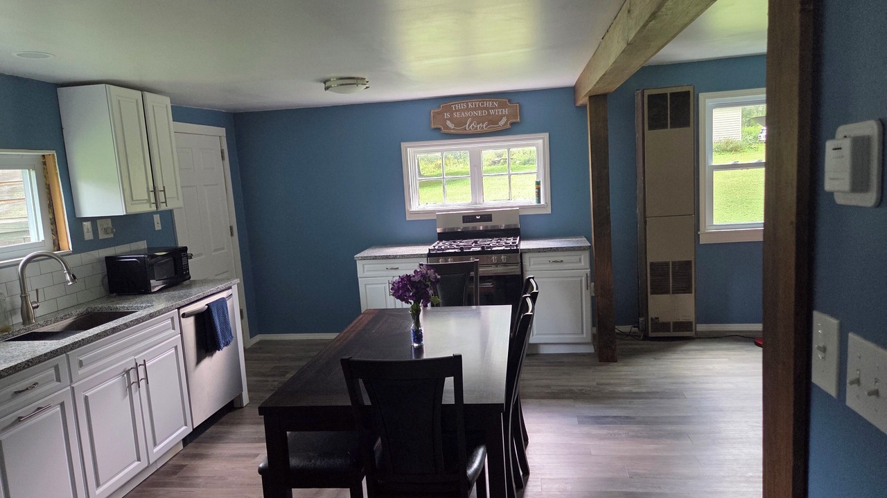 Photo of Kitchen in Shinglehouse