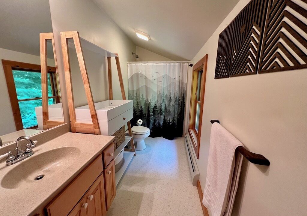 Photo of Bathroom in West Arlington