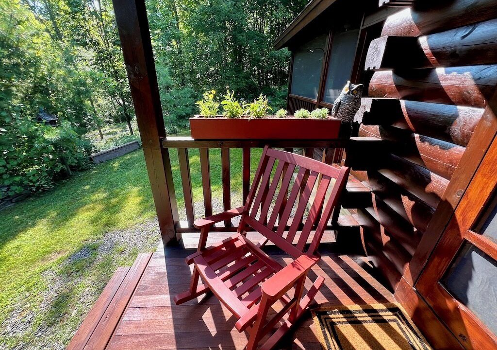 Photo of Patio Balcony in West Arlington