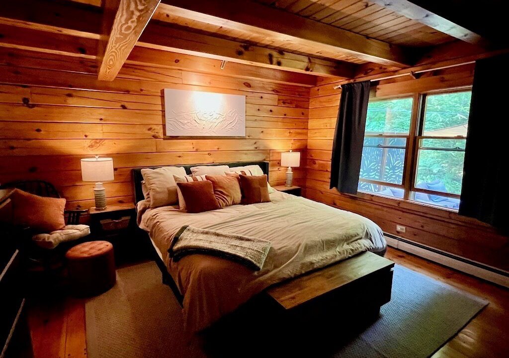 Photo of Bedroom in West Arlington