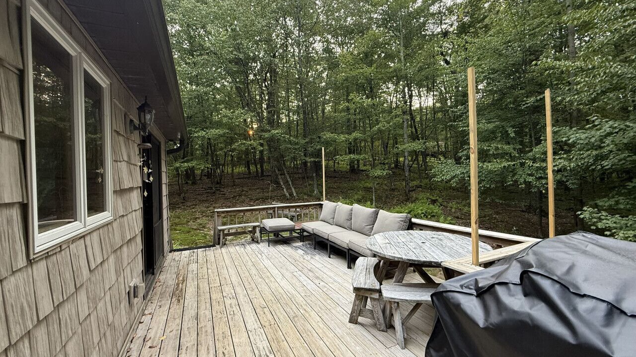 Photo of Outdoor in Alpine Lake