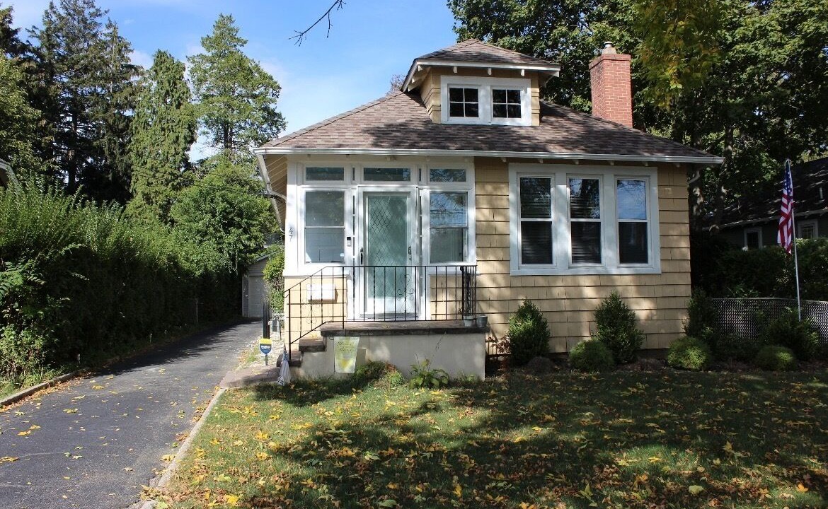 Photo of Outdoor in Old Bethpage