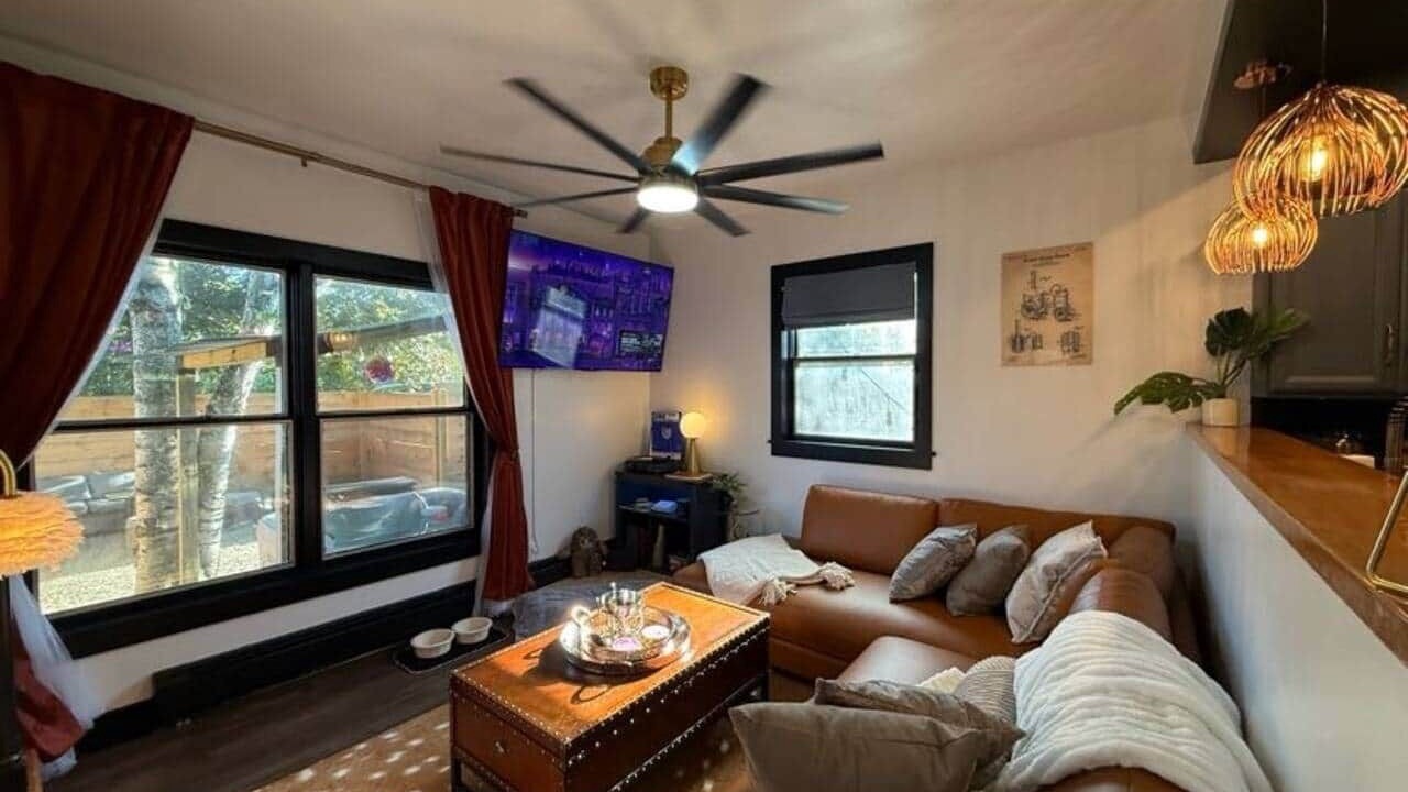 Photo of Livingroom in Hudson
