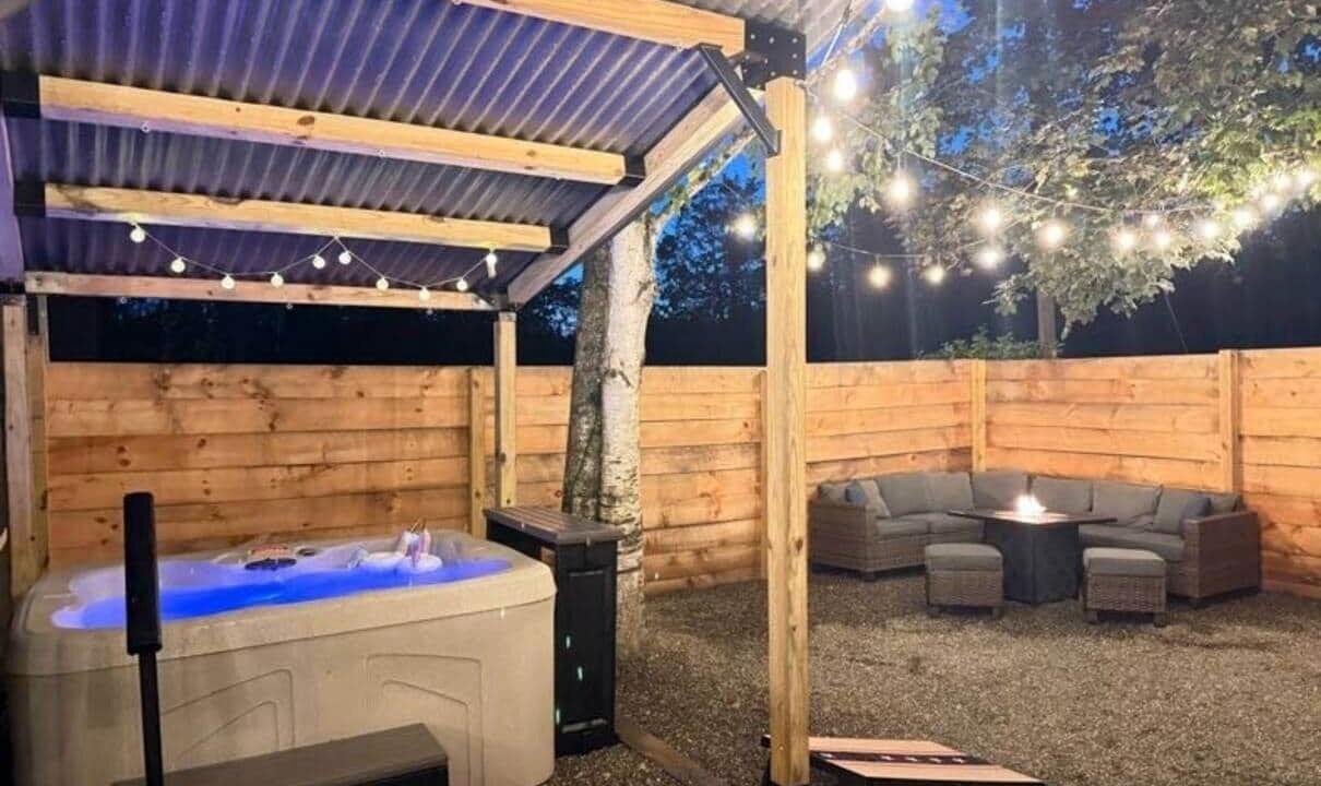 Photo of Outdoor in Hudson
