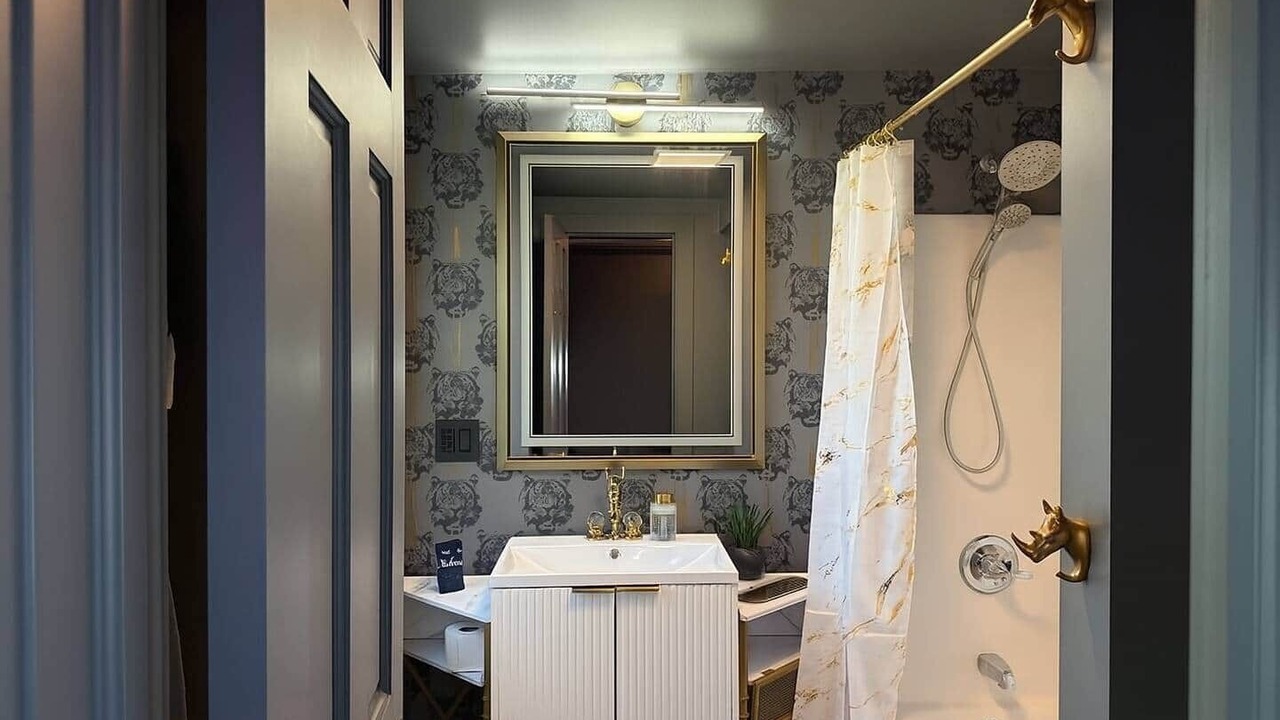 Photo of Bathroom in Hudson