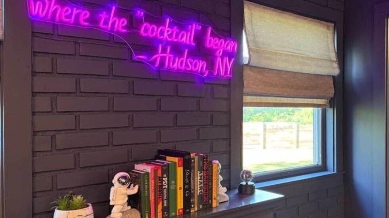 Photo of Others in Hudson