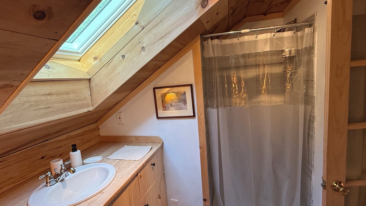 Photo of Bathroom in Hancock