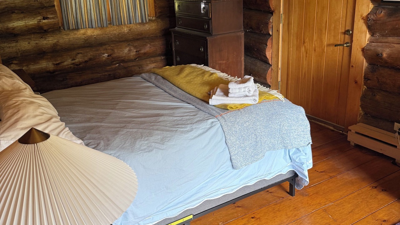 Photo of Bedroom in Hancock