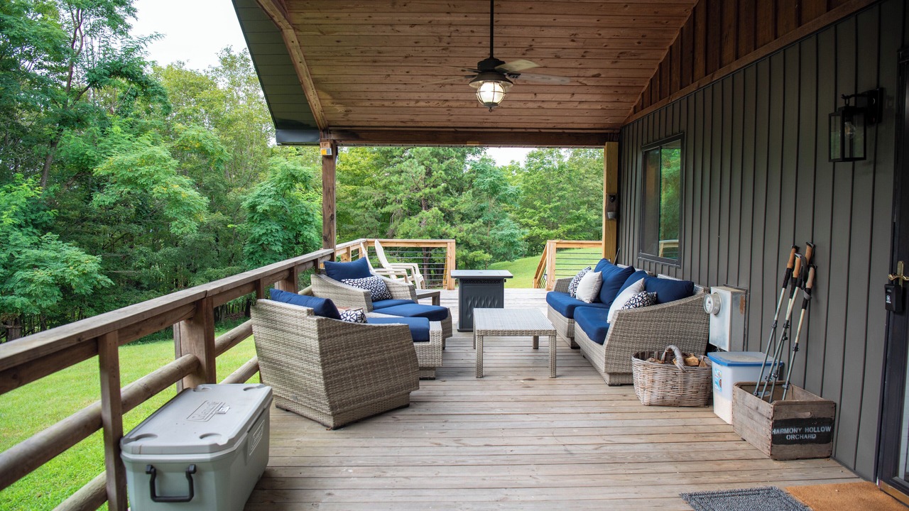 Photo of Patio Balcony in Mathias