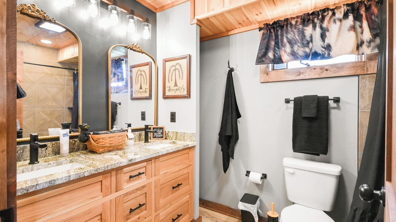 Photo of Bathroom in Smithsburg