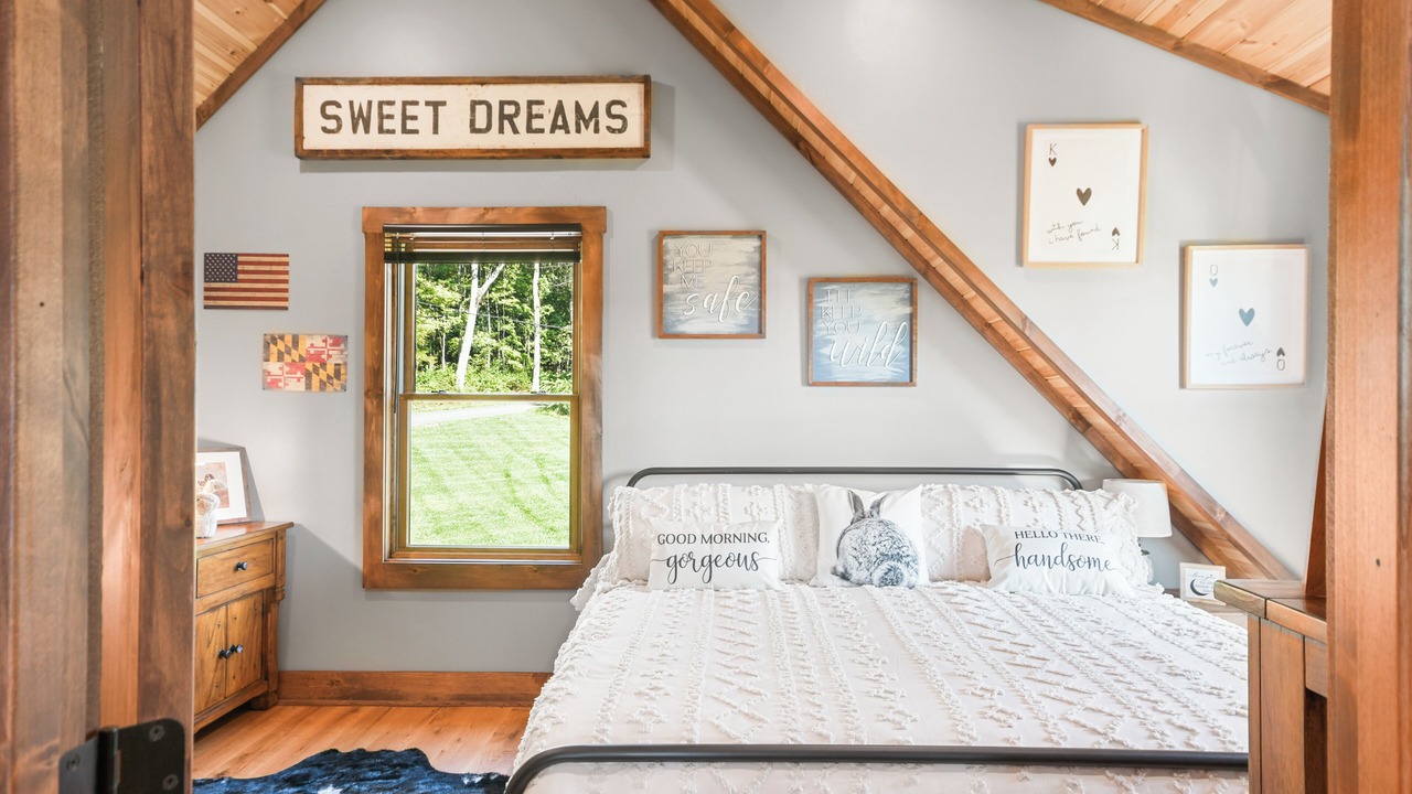 Photo of Bedroom in Smithsburg