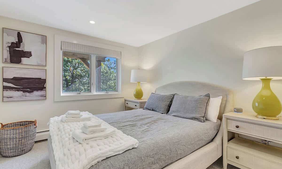 Photo of Bedroom in Bromley Mountain