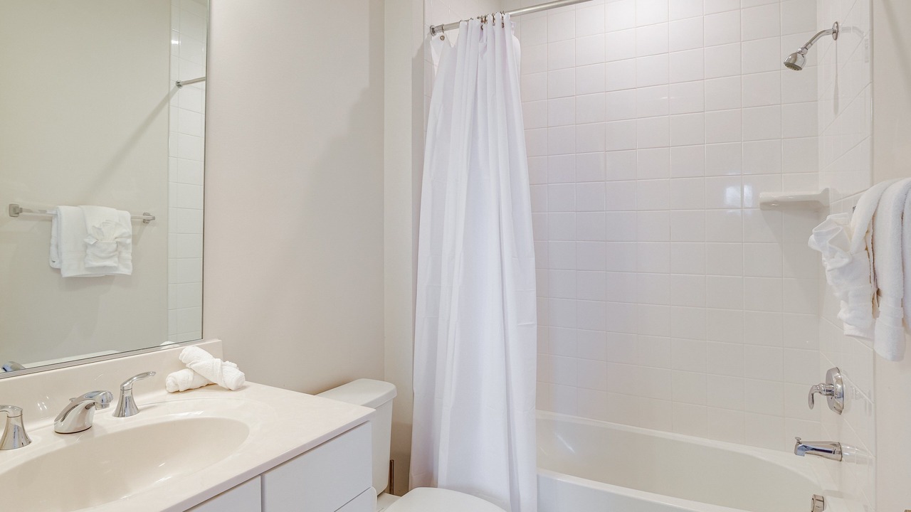 Photo of Bathroom in Largo