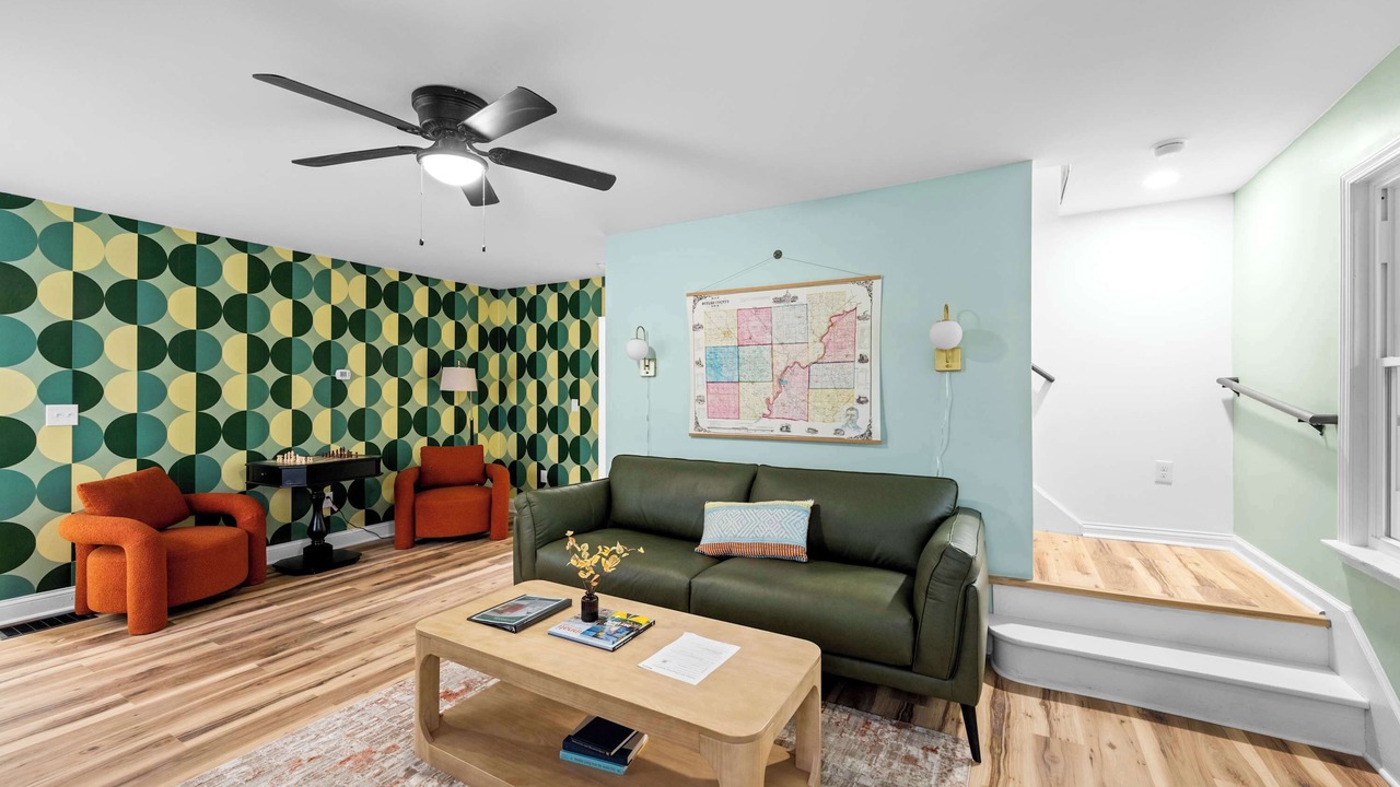 Photo of Livingroom in Hamilton