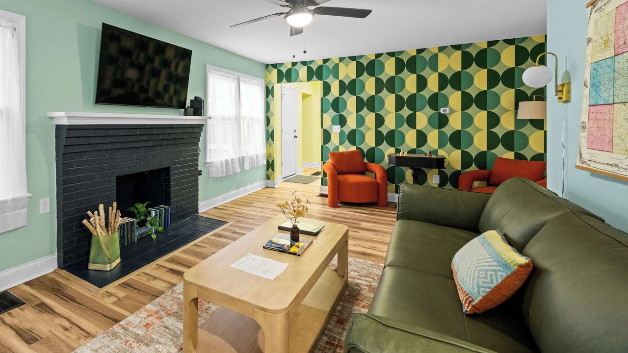 Photo of Livingroom in Hamilton