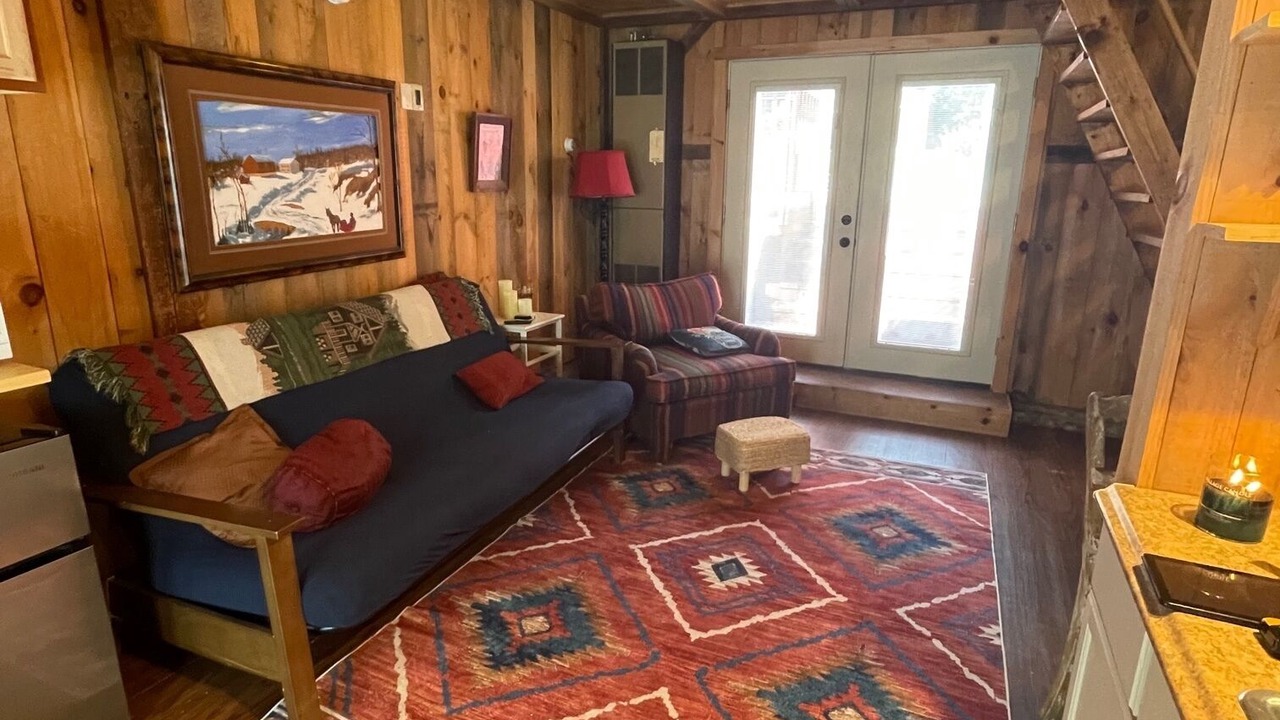 Photo of Livingroom in East Haven  Rutland County