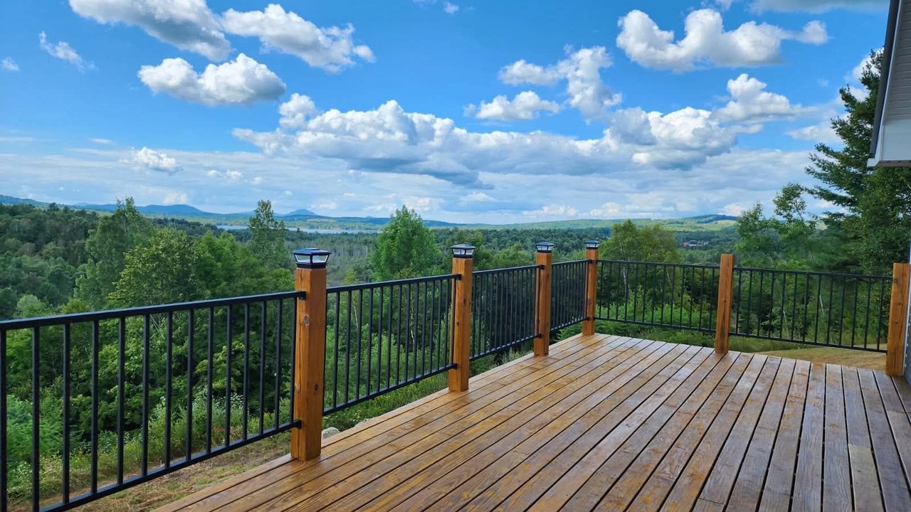 Photo of Patio Balcony in Beebe Plain
