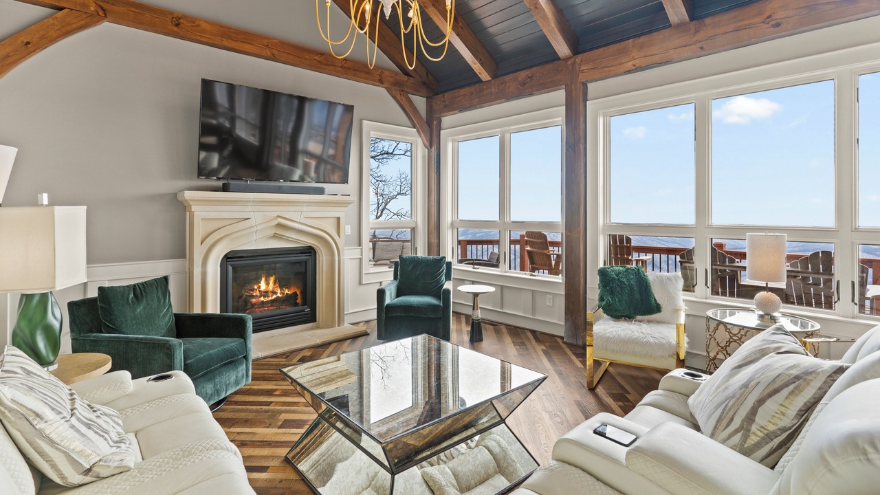Photo of Livingroom in Wintergreen