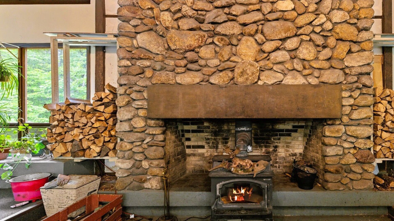 Photo of Livingroom in Stoneham