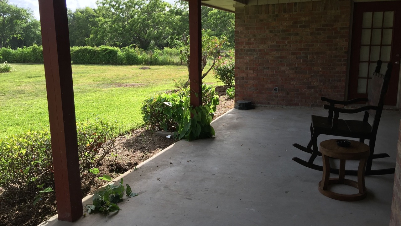 Photo of Patio Balcony in Brazoria