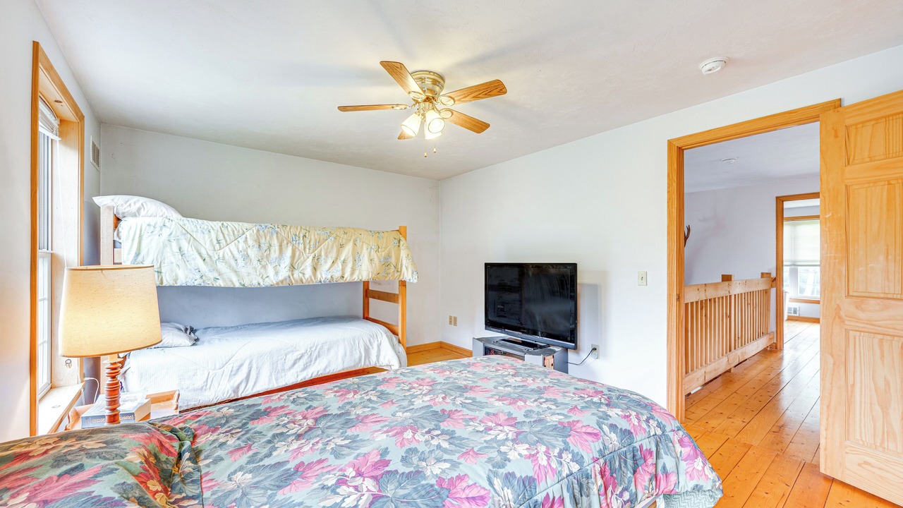 Photo of Bedroom in Jay