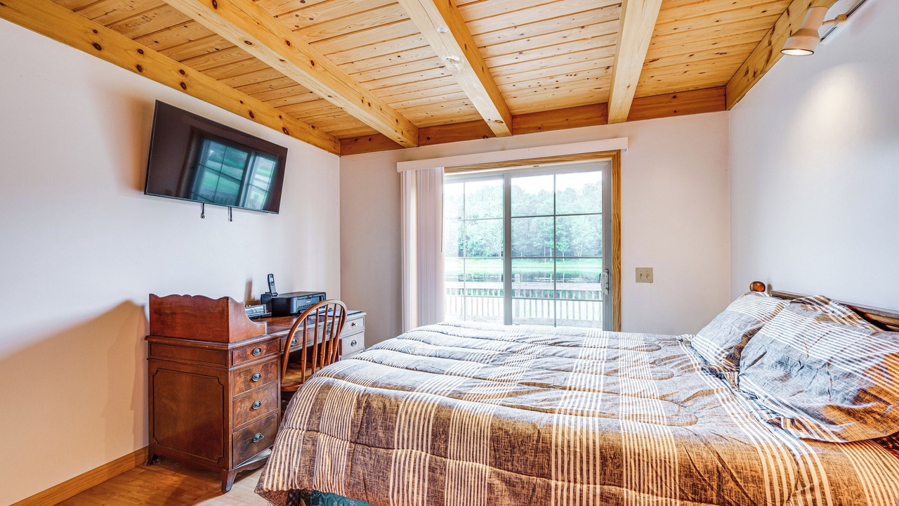 Photo of Bedroom in Jay
