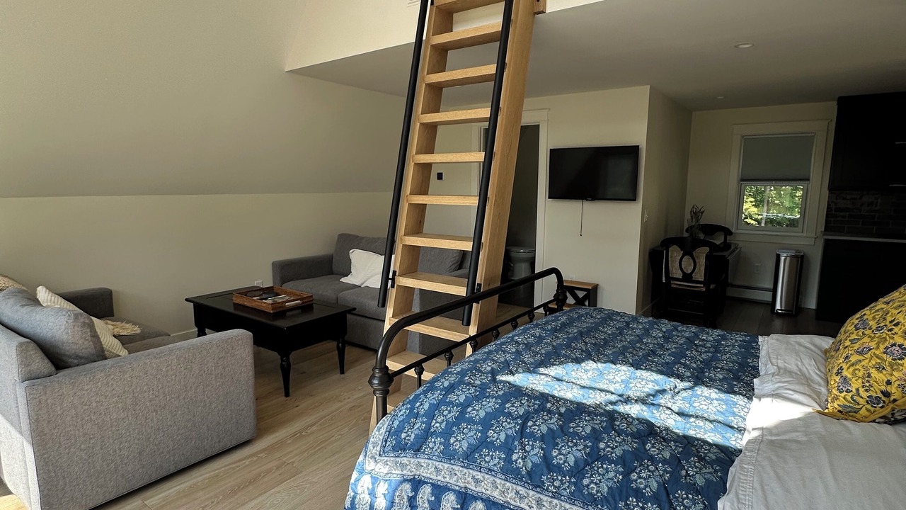 Photo of Bedroom in Warren