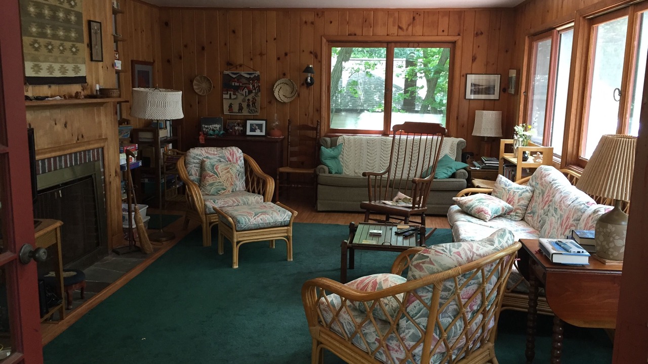 Photo of Livingroom in Honeoye
