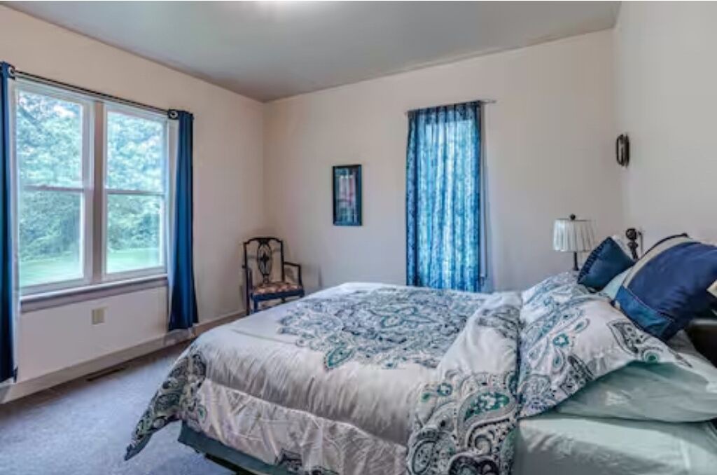 Photo of Bedroom in Waynesboro