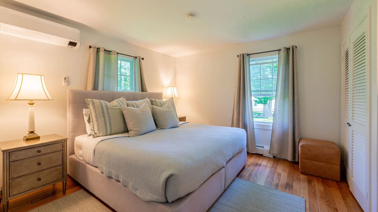 Photo of Bedroom in Manchester Center