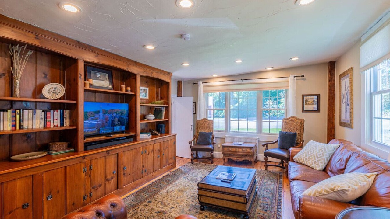 Photo of Livingroom in Manchester Center