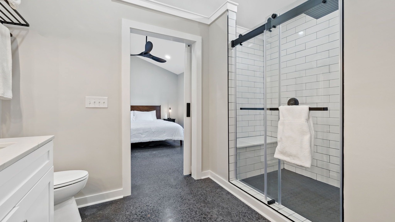 Photo of Bathroom in Berkeley Springs