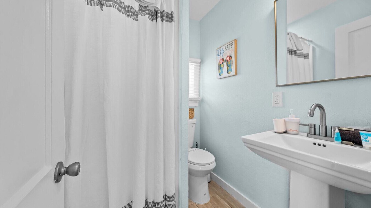 Photo of Bathroom in Surfside Beach