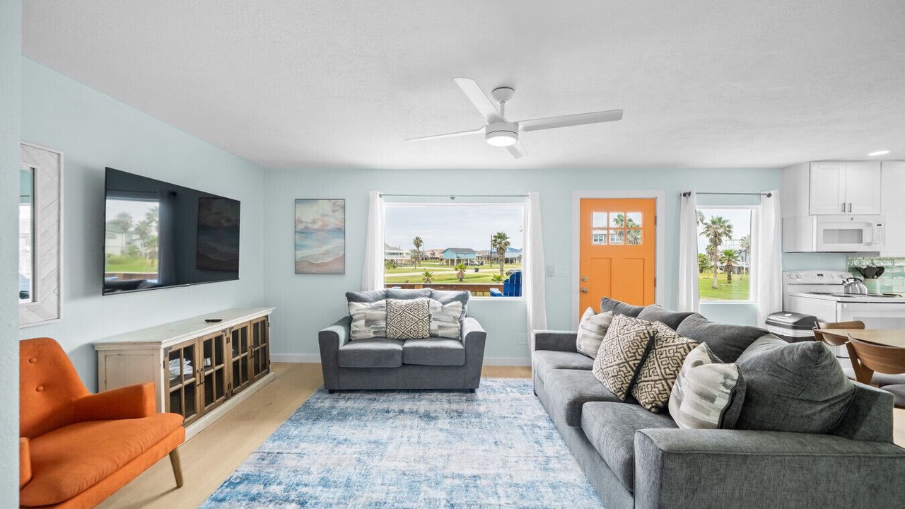 Photo of Bedroom in Surfside Beach
