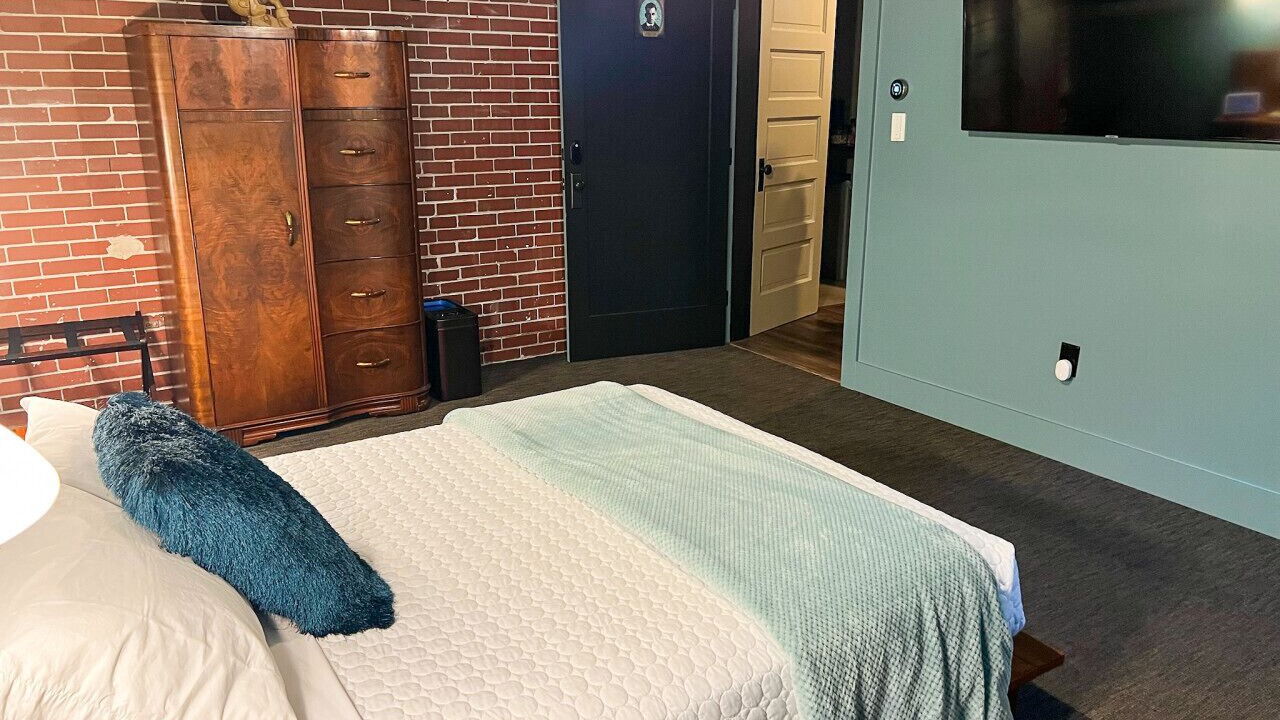 Photo of Bedroom in East Aurora