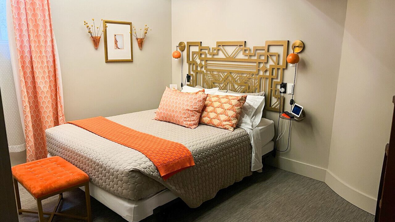 Photo of Bedroom in East Aurora