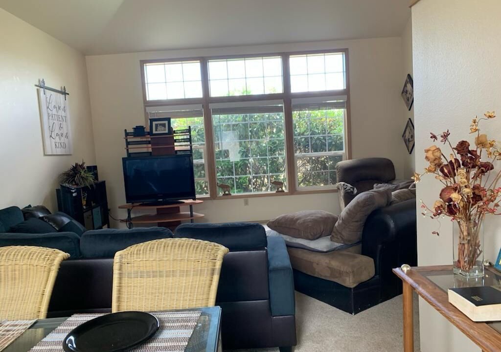 Photo of Livingroom in Renton