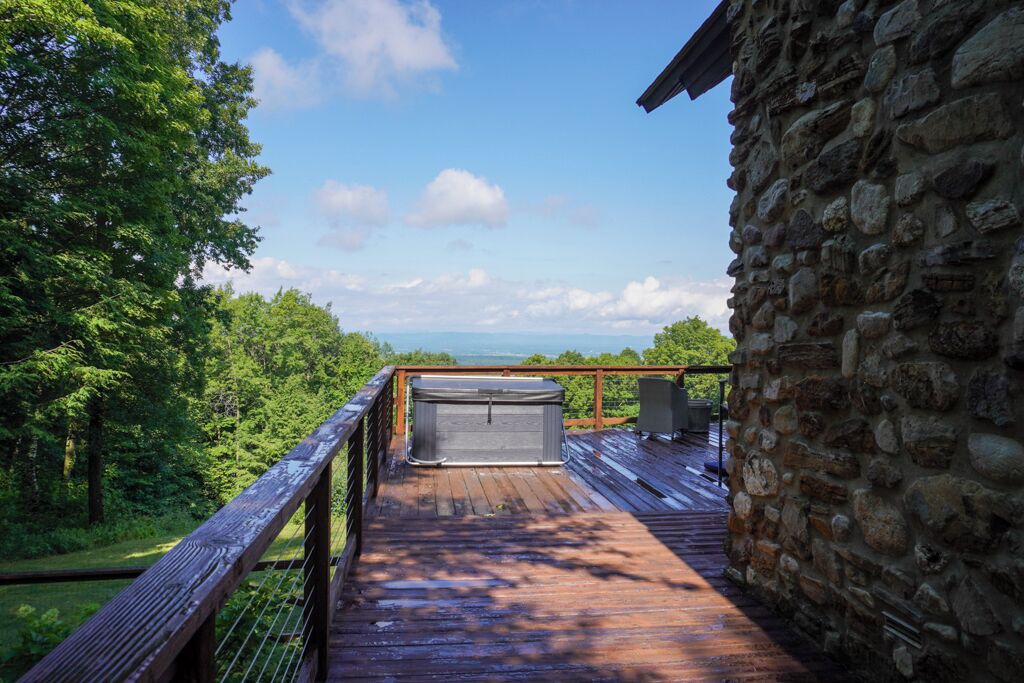 Photo of Patio Balcony in Argyle
