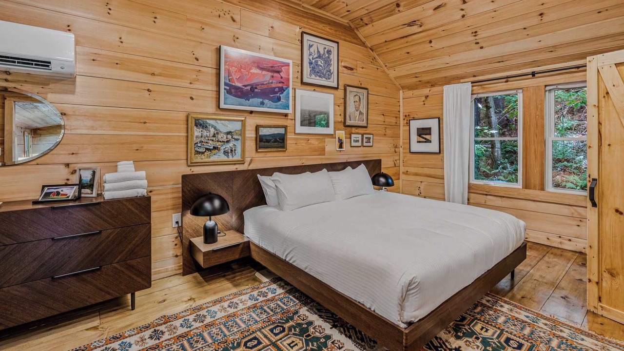 Photo of Bedroom in Woodstock