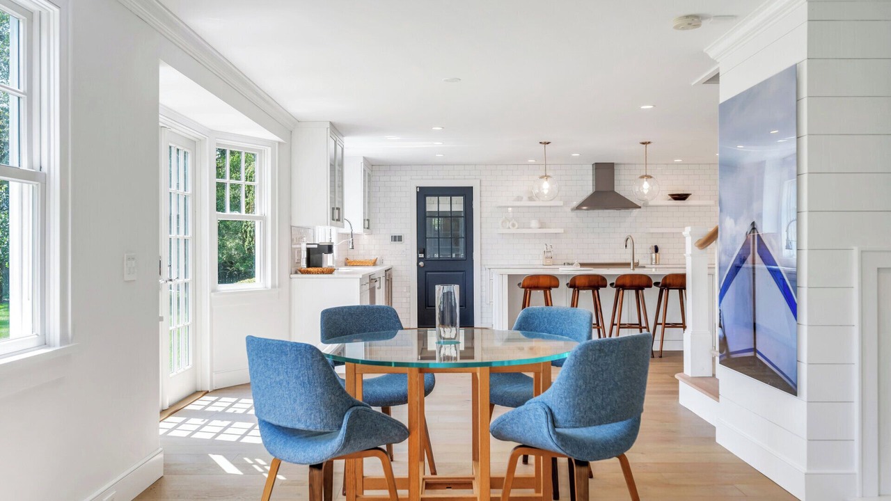 Photo of Livingroom in Water Mill