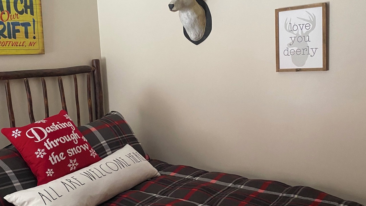 Photo of Bedroom in Great Valley