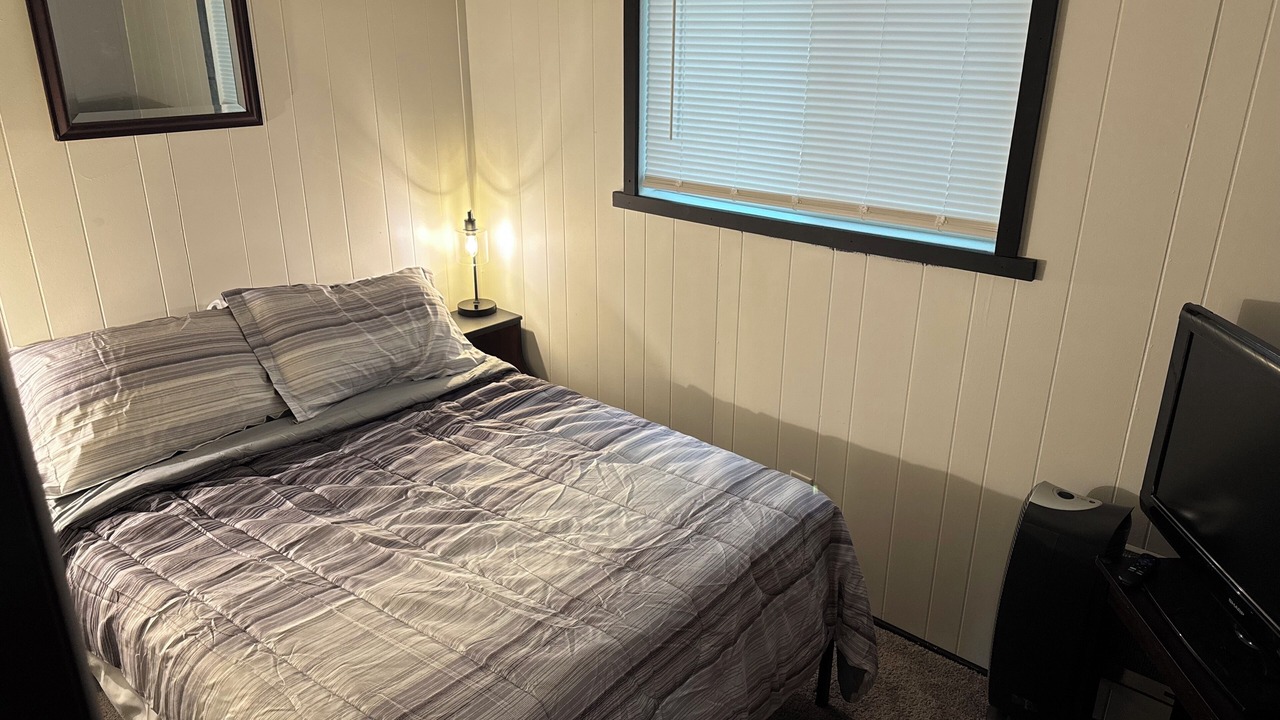 Photo of Bedroom in New Market