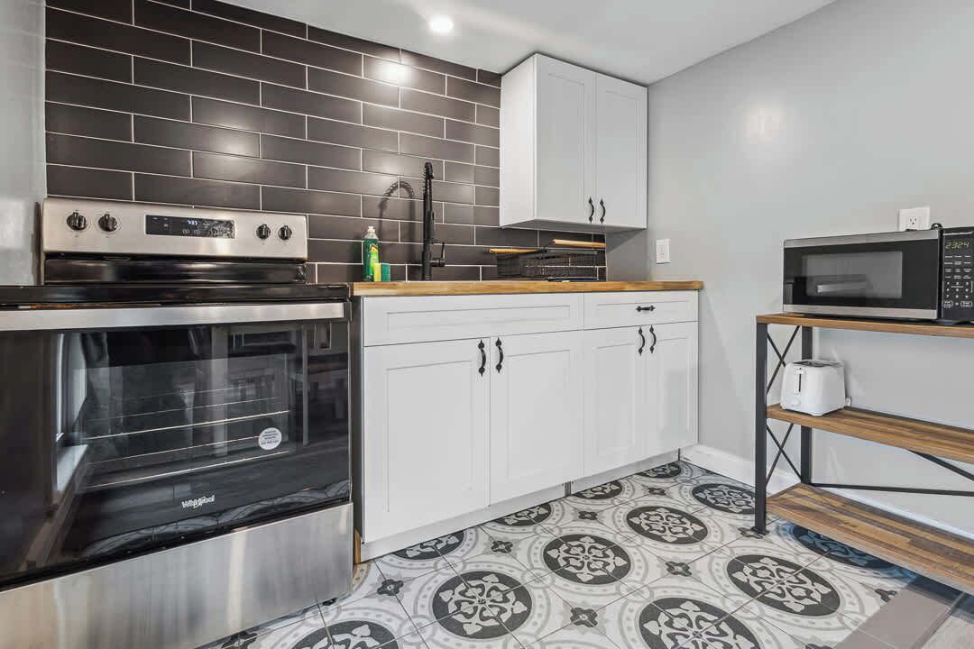 Photo of Kitchen in Downtown Niagara Falls