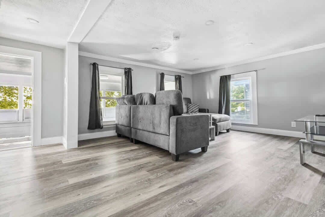 Photo of Livingroom in Downtown Niagara Falls