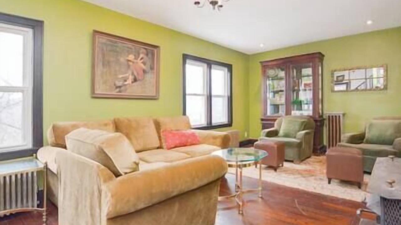 Photo of Livingroom in North Adams