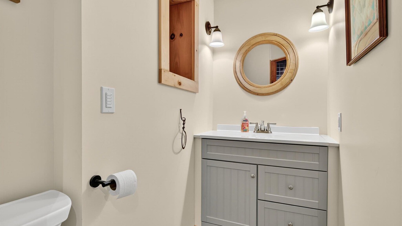 Photo of Bedroom in Lyndon Center