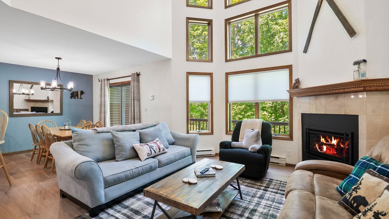 Photo of Livingroom in North Creek